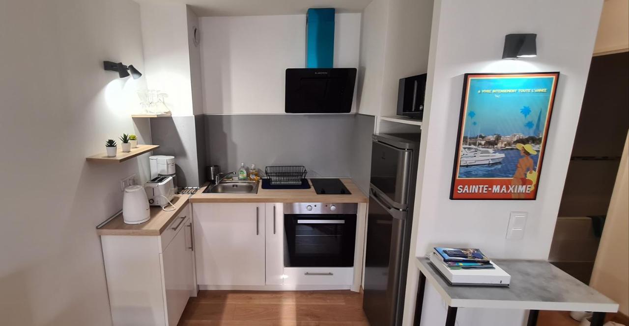 Perle Rare A 250M De La Plage ! Climatise Avec Parking, Balcon & Wifi 圣马克西姆 外观 照片