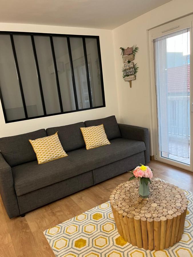 Perle Rare A 250M De La Plage ! Climatise Avec Parking, Balcon & Wifi 圣马克西姆 外观 照片