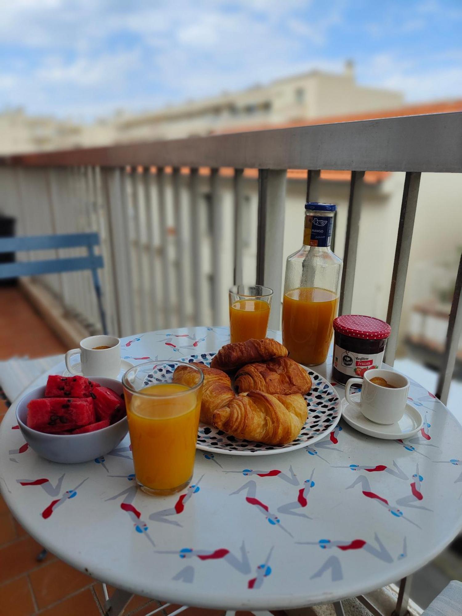 Perle Rare A 250M De La Plage ! Climatise Avec Parking, Balcon & Wifi 圣马克西姆 外观 照片